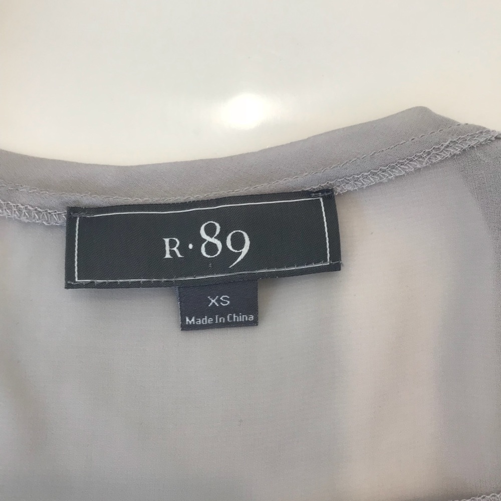 Silk Ruffle front tank - Picture 5 of 6